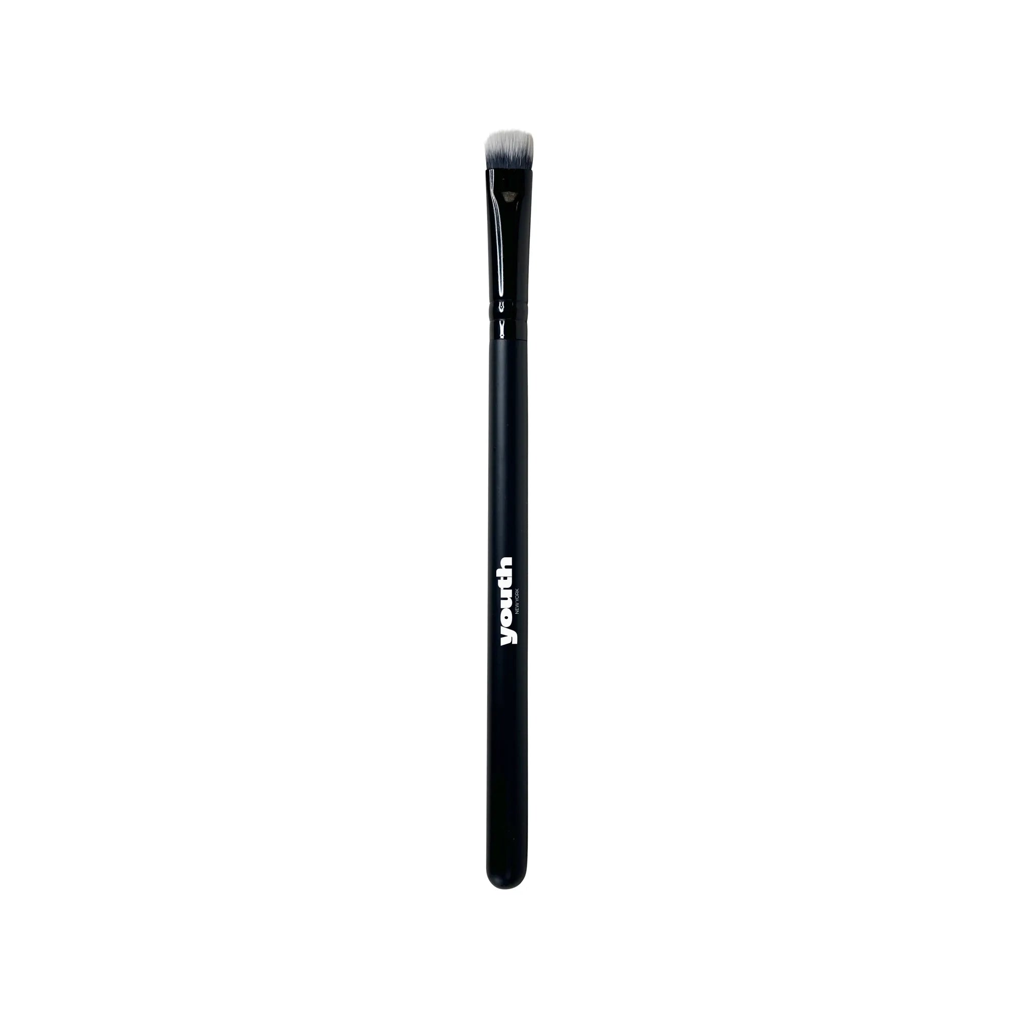 Packing Eye Brush.png